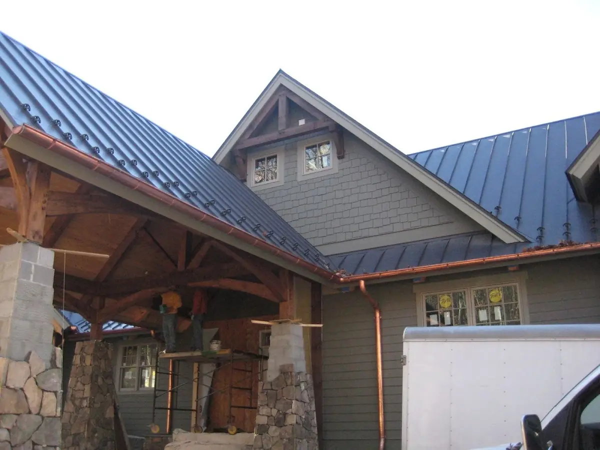 Craftsman Roofing team delivering quality roofing work in Houses Corner